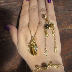 Goldschmuck mit Tigerauge – handgefertigte Energie in jedem Detail